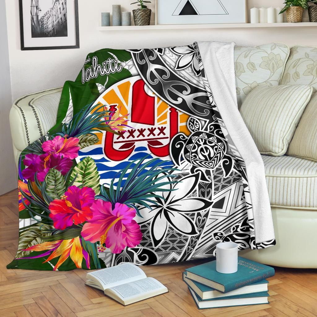 Tahiti Premium Blanket White - Turtle Plumeria Banana Leaf