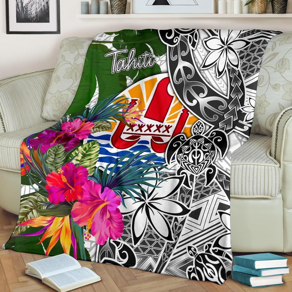 Tahiti Premium Blanket White - Turtle Plumeria Banana Leaf