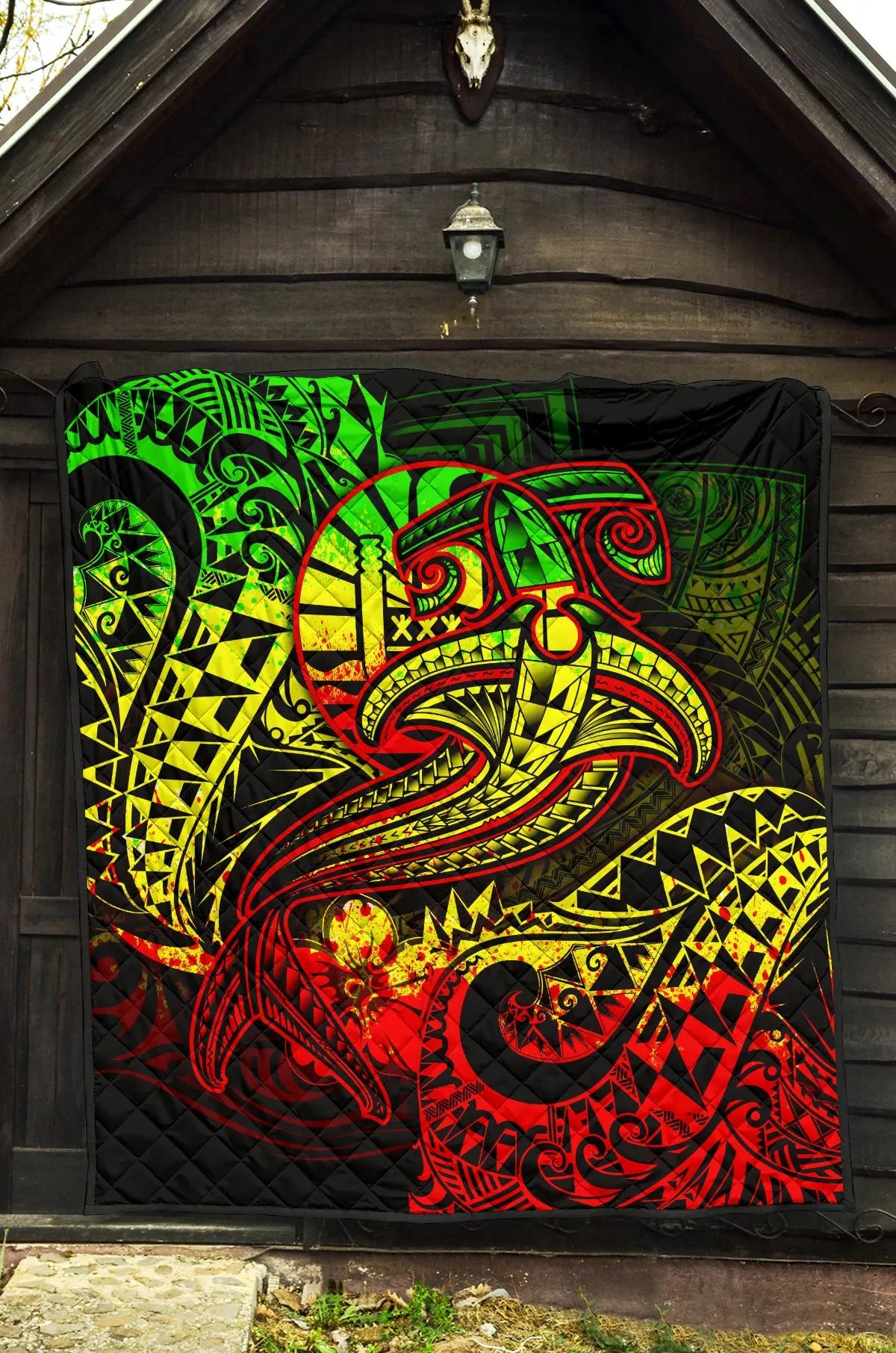 Tahiti Premium Quilt - Reggae Shark Polynesian Tattoo