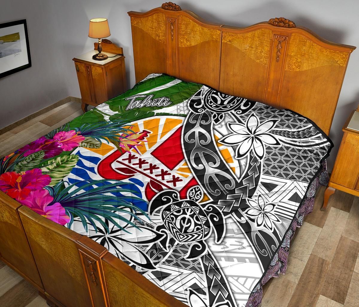 Tahiti Premium Quilt White - Turtle Plumeria Banana Leaf