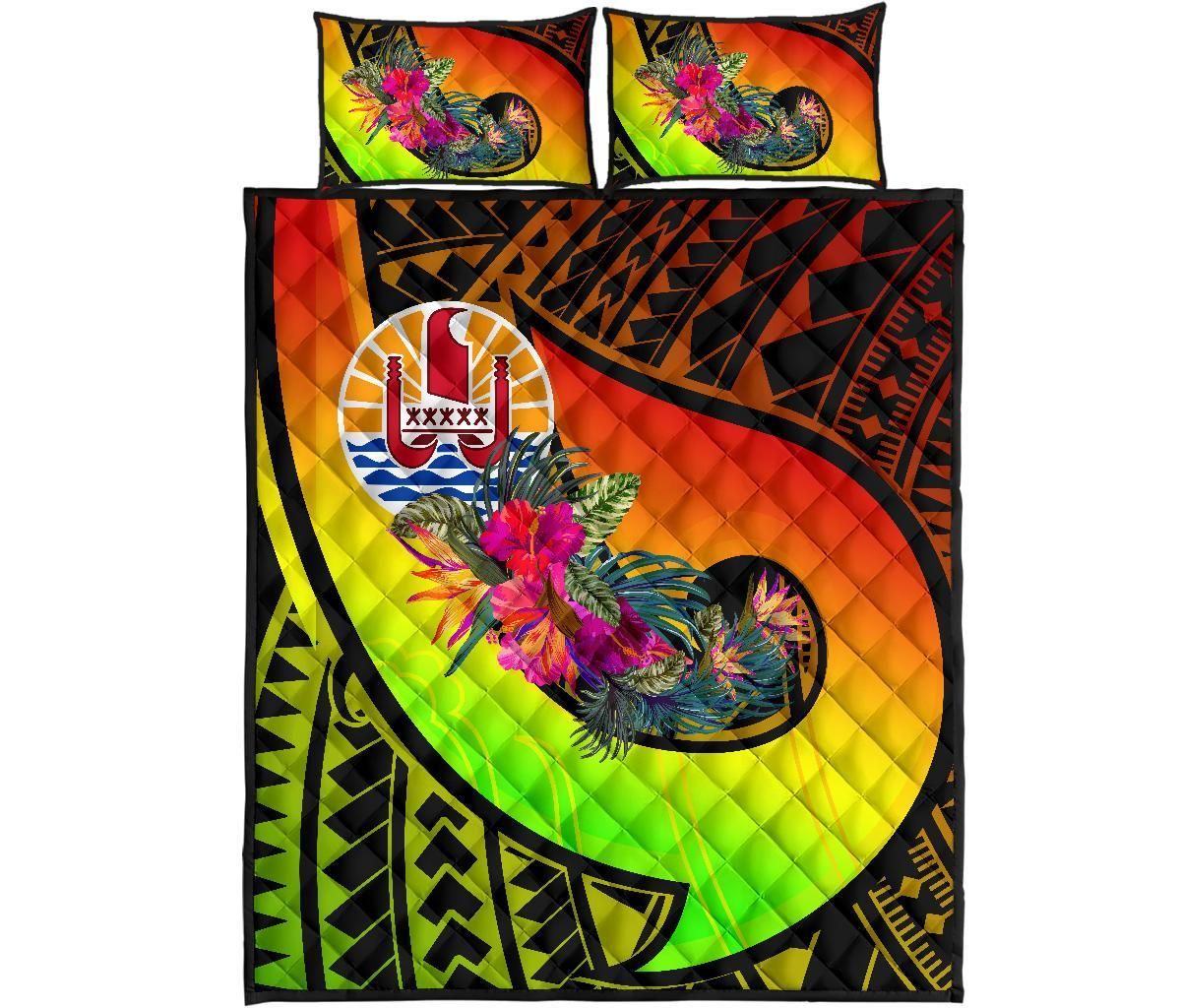 Tahiti Quilt Bed Set - Polynesian Hook And Hibiscus (Reggae)
