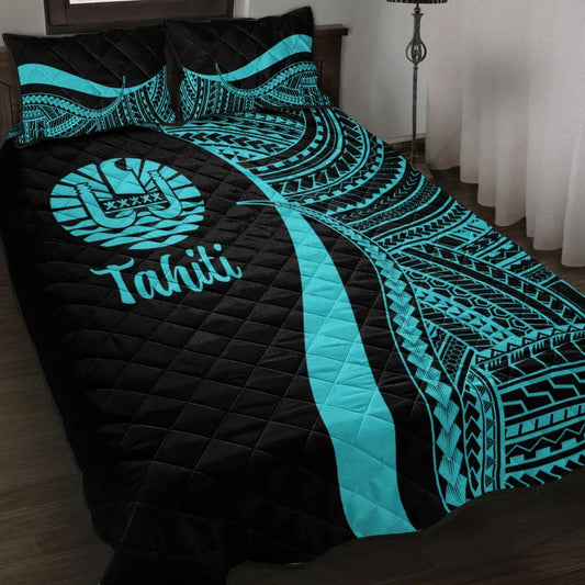 Tahiti Quilt Bed Set - Turquoise Polynesian Tentacle Tribal Pattern