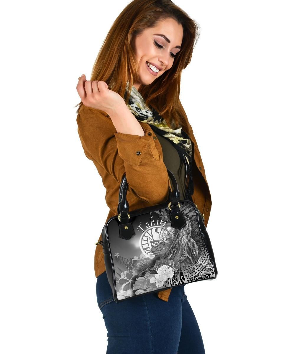 Tahiti Shoulder Handbag - Humpback Whale With Tropical Flowers (White)