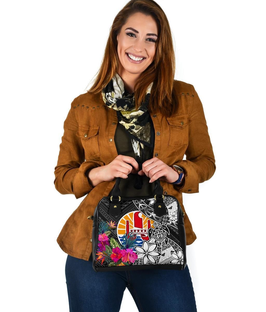 Tahiti Shoulder Handbag - Turtle Plumeria Banana Leaf