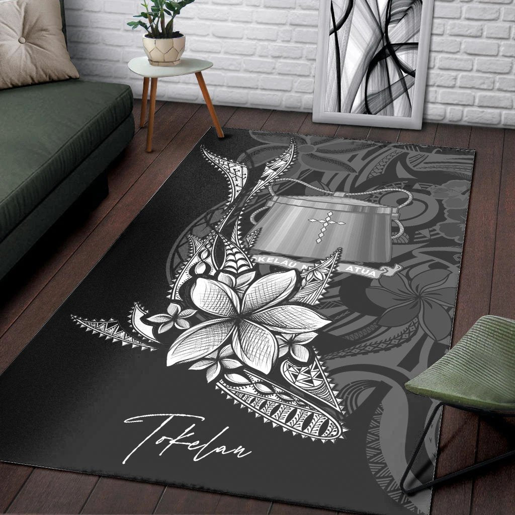 Tokelau Area Rug - Fish With Plumeria Flowers Style