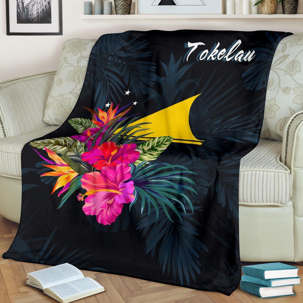 Tokelau Polynesian Premium Blanket - Tropical Flower