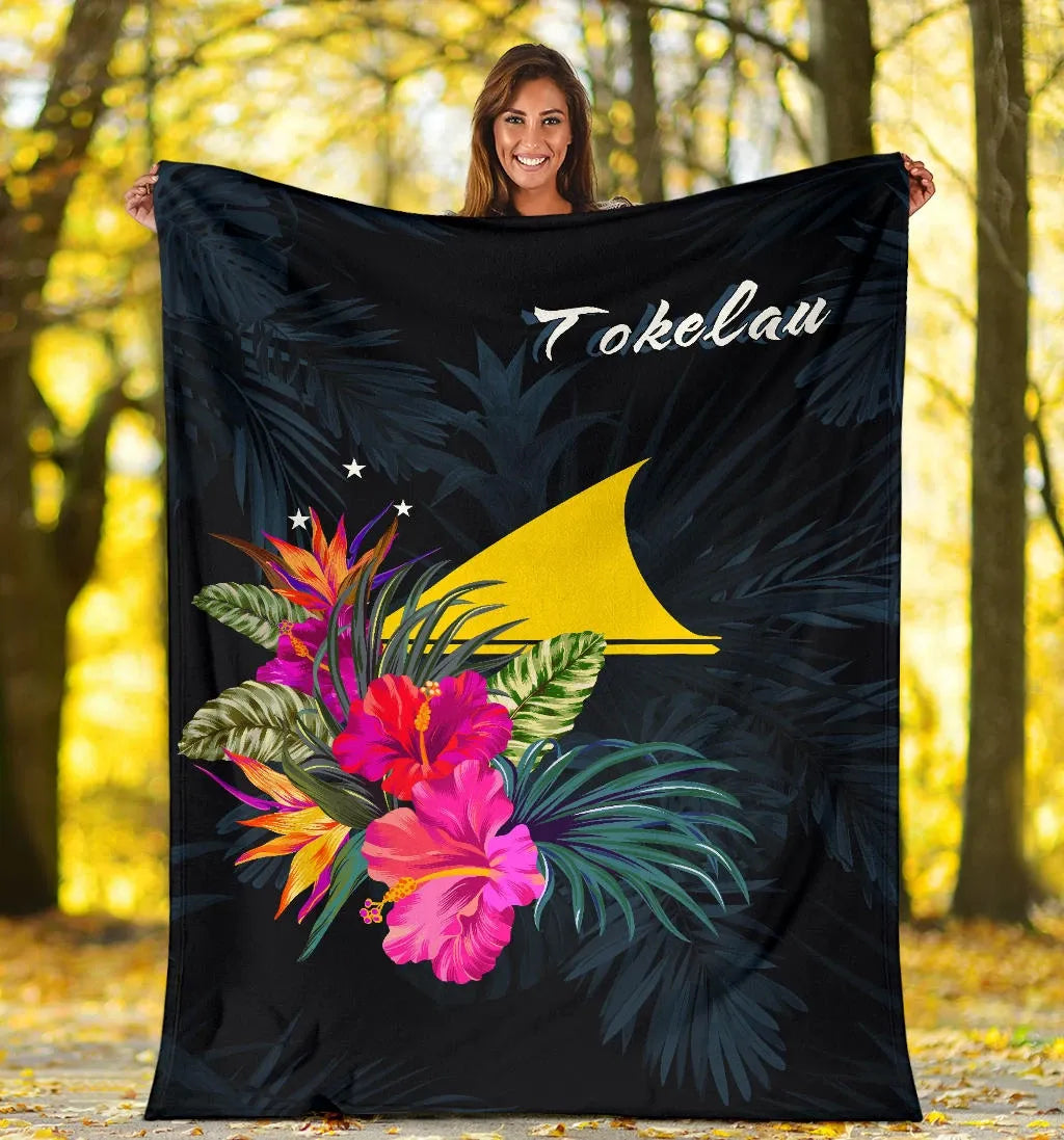 Tokelau Polynesian Premium Blanket - Tropical Flower