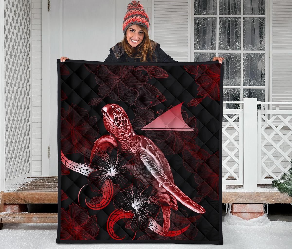 Tokelau Polynesian Premium Quilt - Turtle With Blooming Hibiscus Red