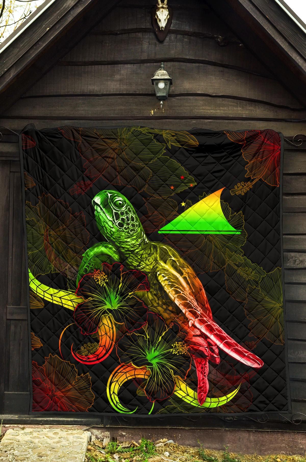 Tokelau Polynesian Premium Quilt - Turtle With Blooming Hibiscus Reggae