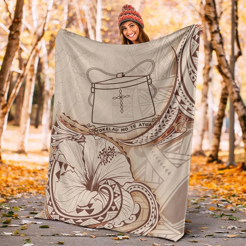 Tokelau Premium Blanket - Hibiscus Flowers Vintage Style