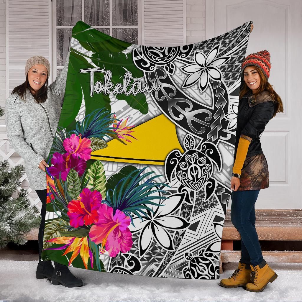 Tokelau Premium Blanket White - Turtle Plumeria Banana Leaf