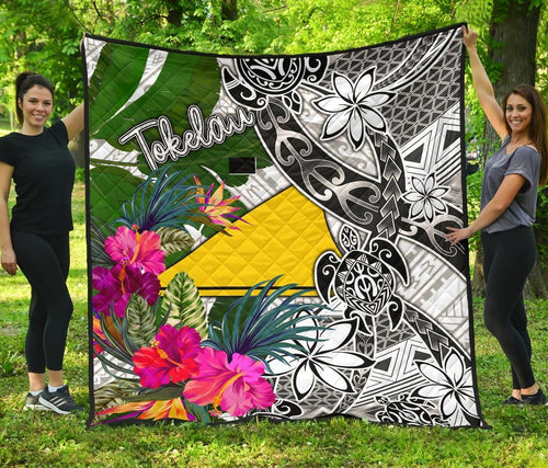 Tokelau Premium Quilt White - Turtle Plumeria Banana Leaf