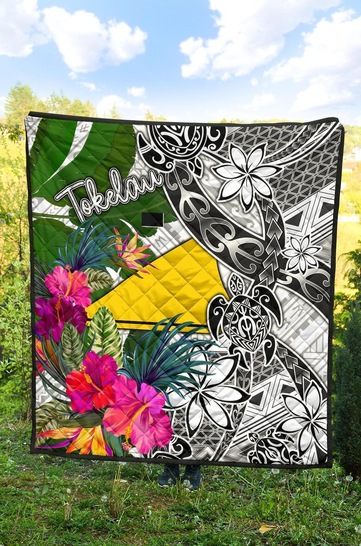 Tokelau Premium Quilt White - Turtle Plumeria Banana Leaf