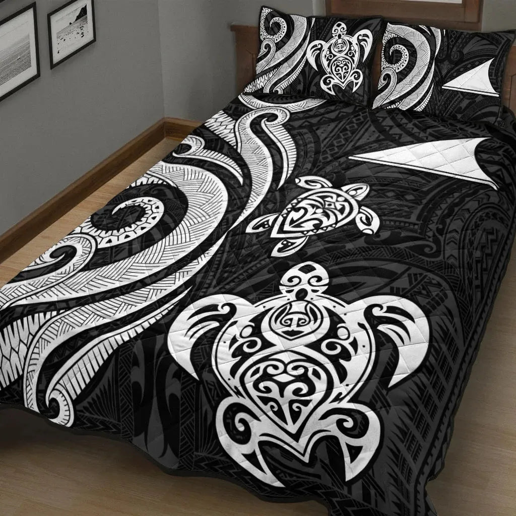 Tokelau Quilt Bed Set - White Tentacle Turtle