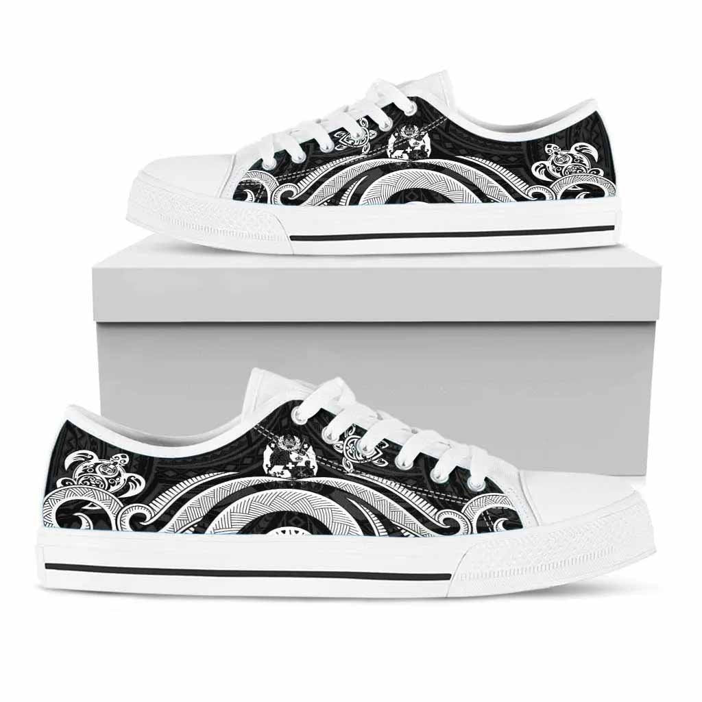 Tonga Low Top Canvas Shoes - White Tentacle Turtle