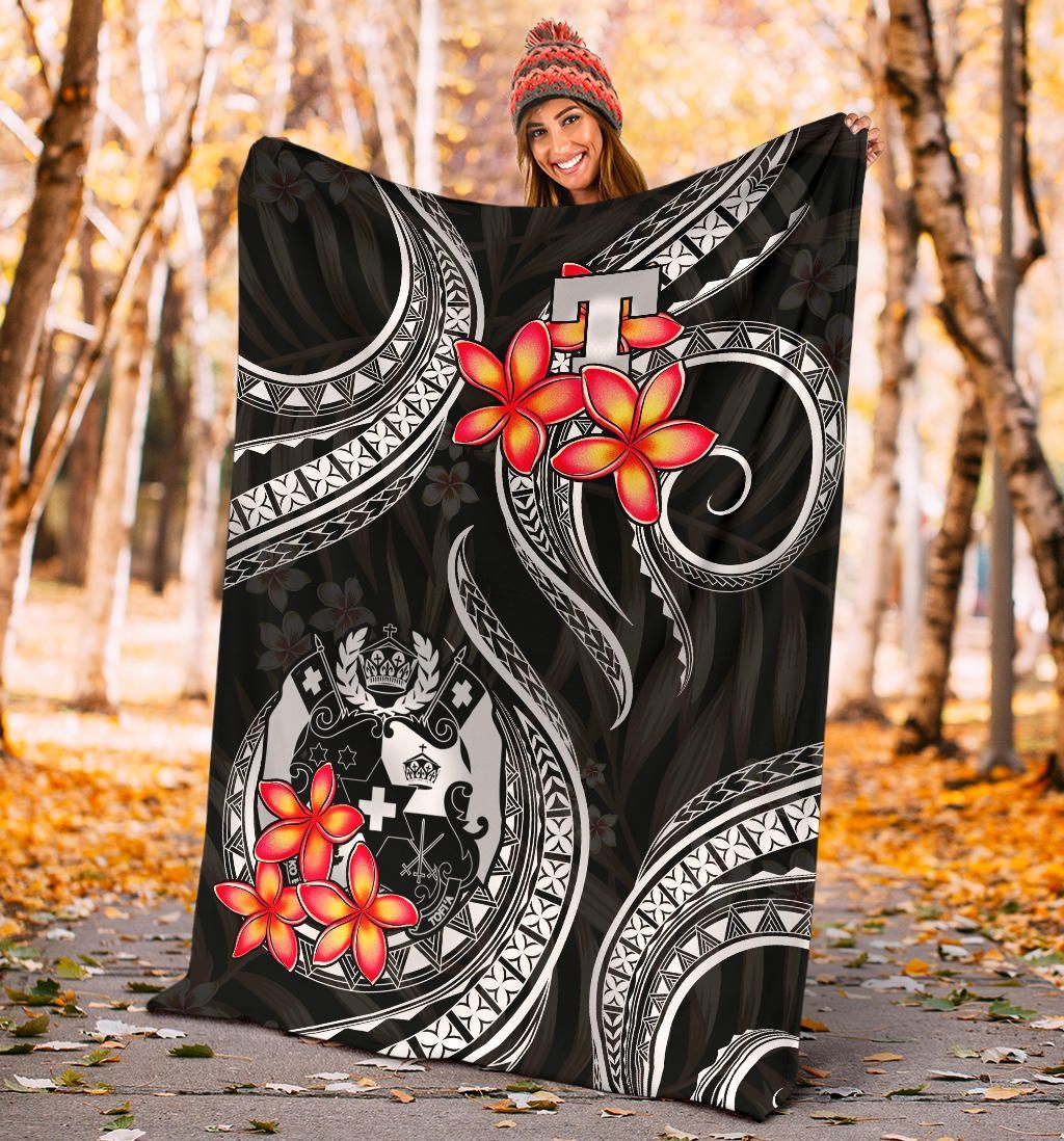 Tonga Polynesian Premium Blanket - White Plumeria