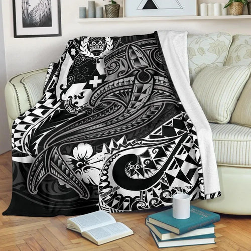 Tonga Premium Blanket  - White Shark Polynesian Tattoo