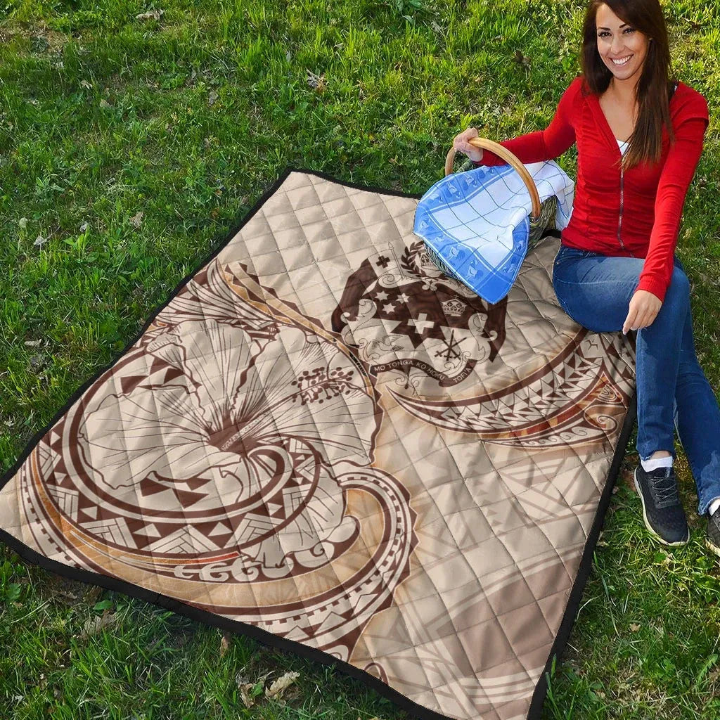 Tonga Premium Quilt - Hibiscus Flowers Vintage Style