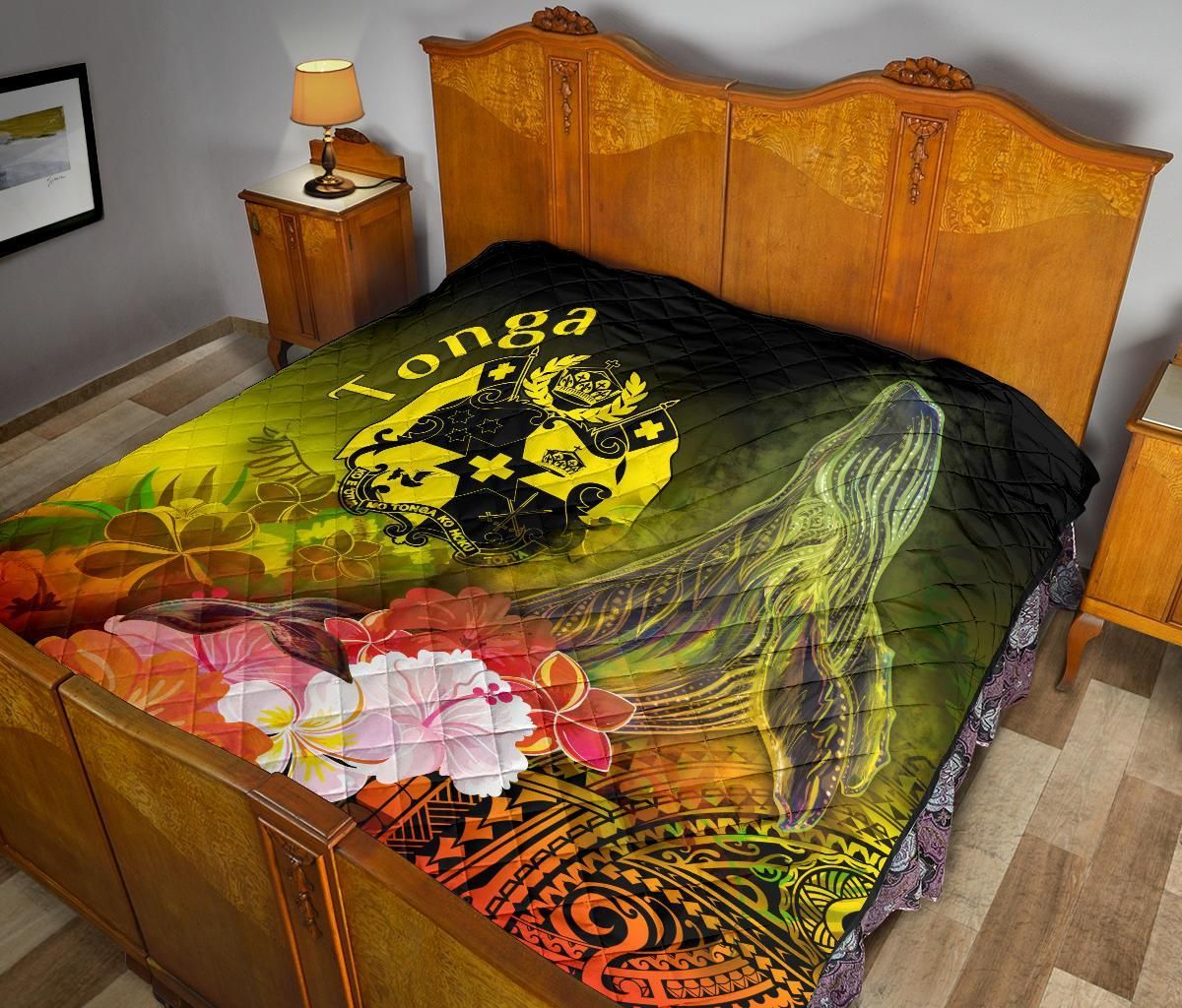 Tonga Premium Quilt - Humpback Whale with Tropical Flowers (Yellow)