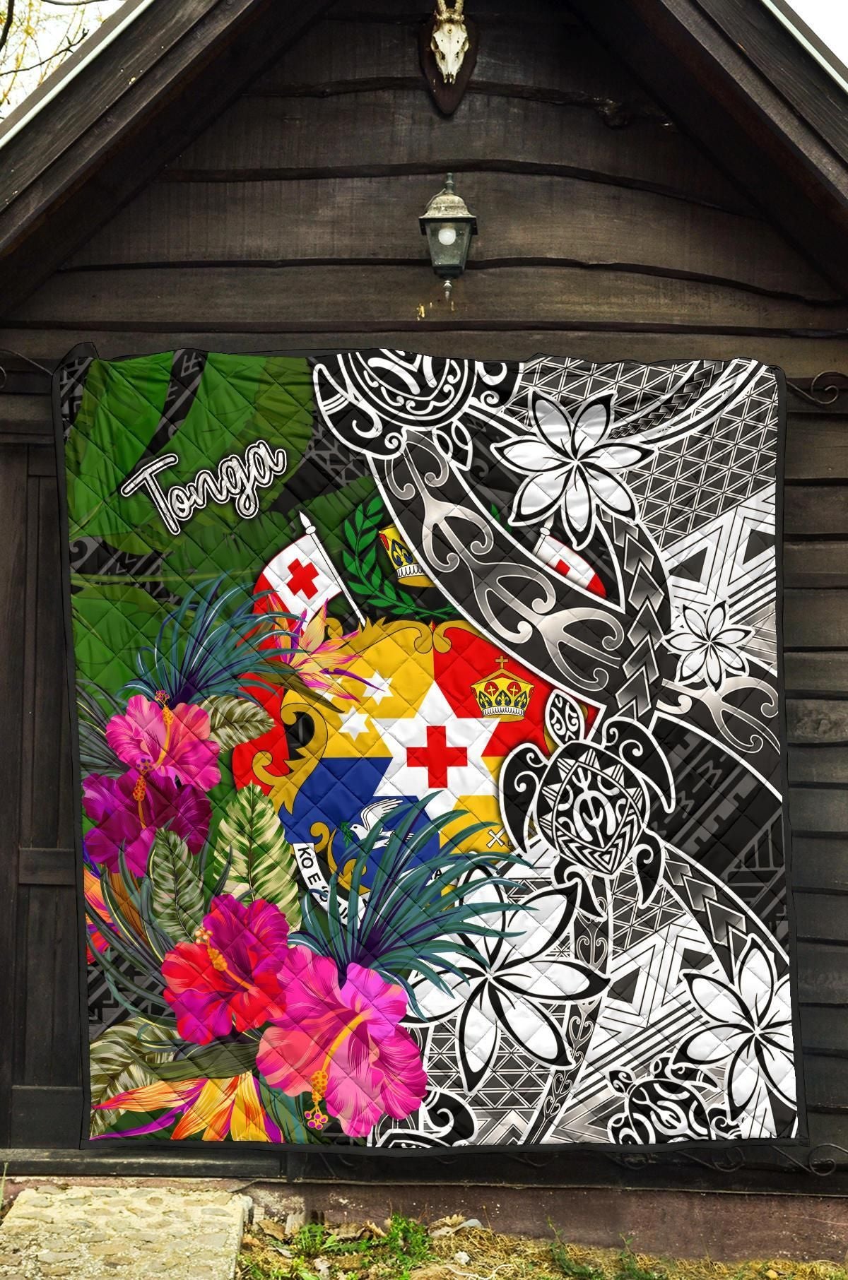 Tonga Premium Quilt - Turtle Plumeria Banana Leaf