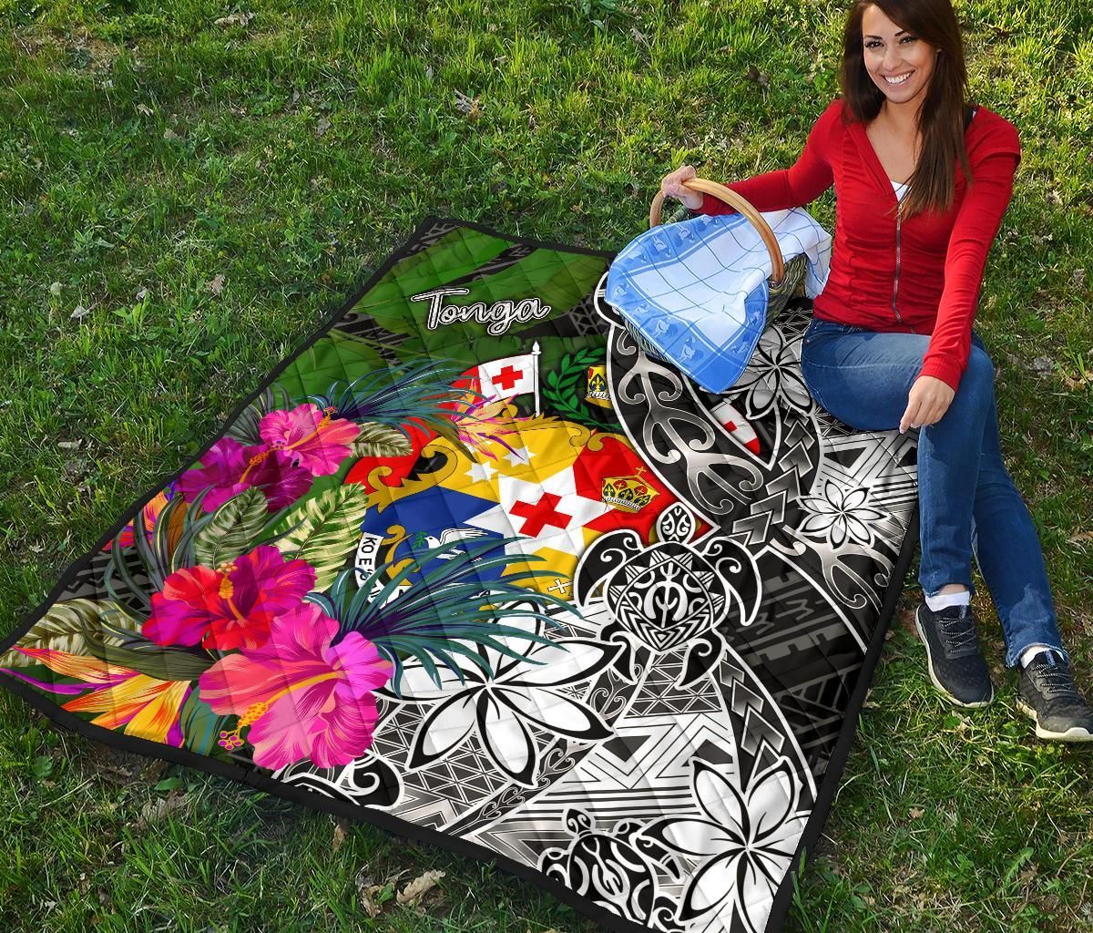 Tonga Premium Quilt - Turtle Plumeria Banana Leaf