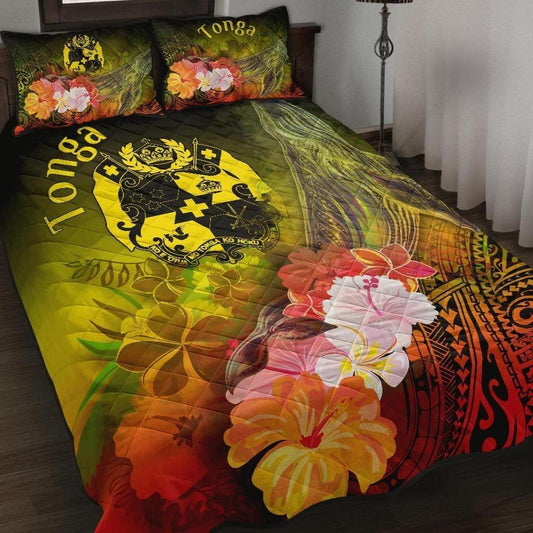 Tonga Quilt Bed Set - Humpback Whale with Tropical Flowers (Yellow)