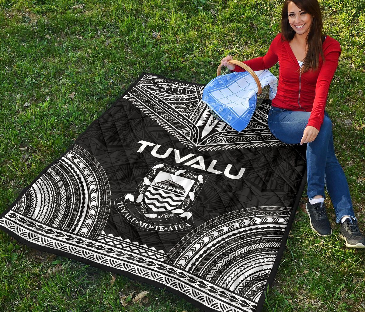 Tuvalu Premium Quilt - Tuvalu Coat Of Arms Polynesian Chief Black Version