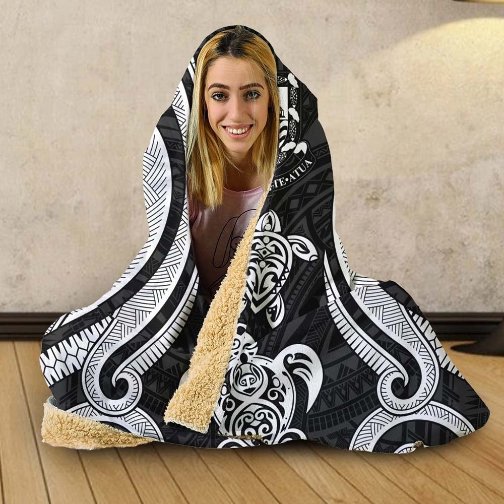 Tuvalu Hooded Blanket - White Tentacle Turtle