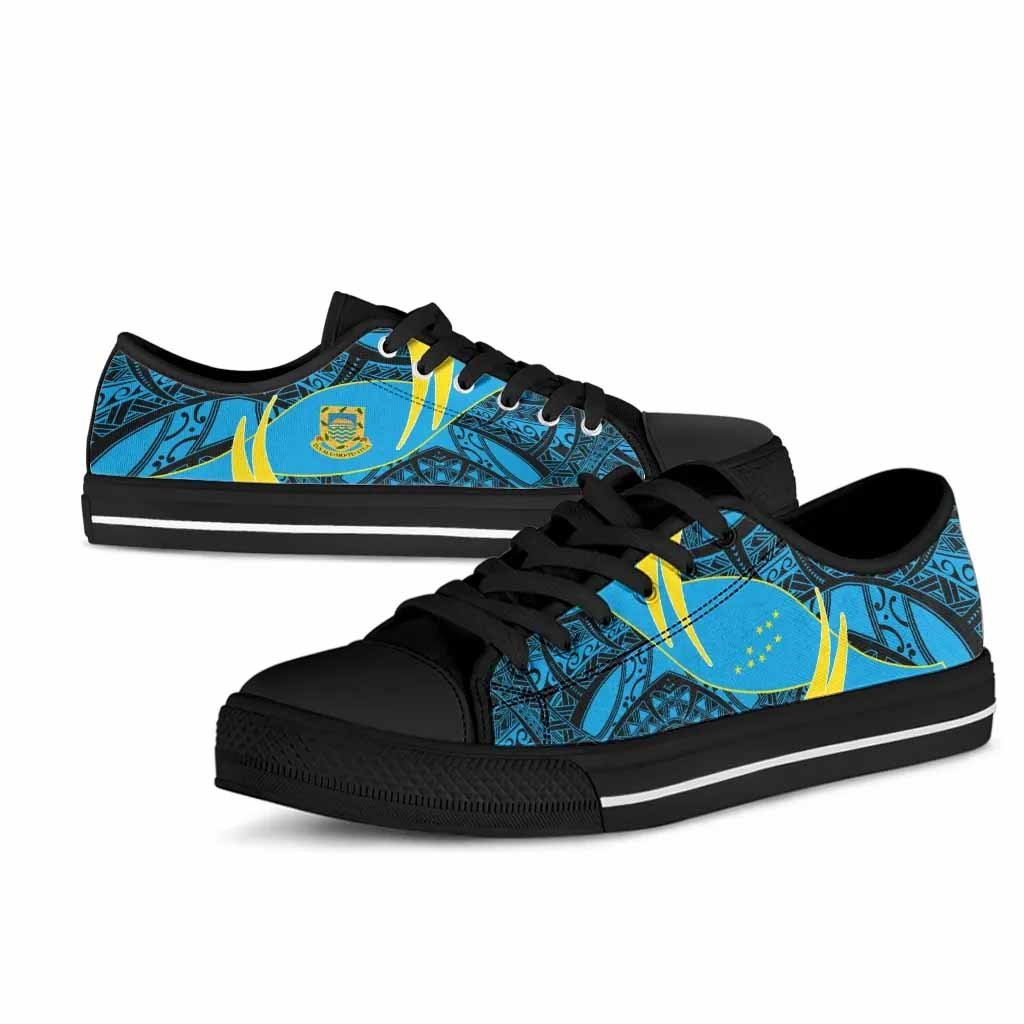 Tuvalu Low Top Shoes - Symmetrical Lines