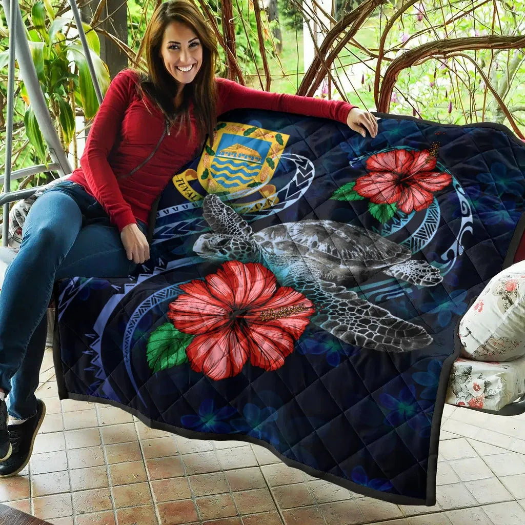 Tuvalu Polynesian Premium Quilt - Blue Turtle Hibiscus