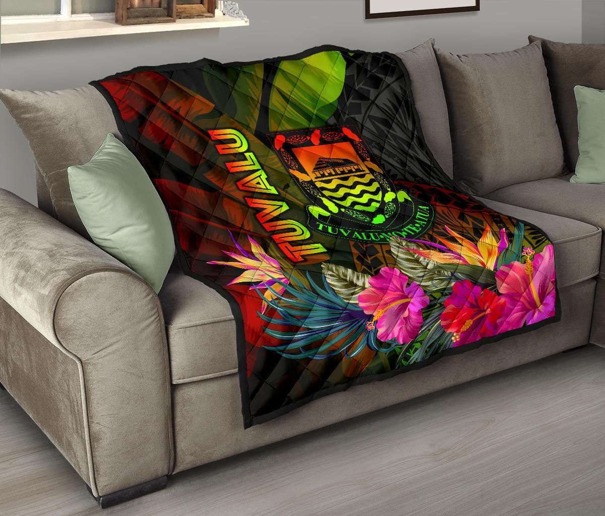 Tuvalu Polynesian Premium Quilt -  Hibiscus and Banana Leaves
