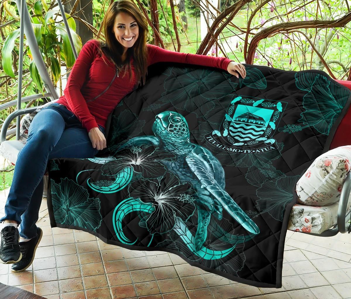 Tuvalu Polynesian Premium Quilt - Turtle With Blooming Hibiscus Turquoise