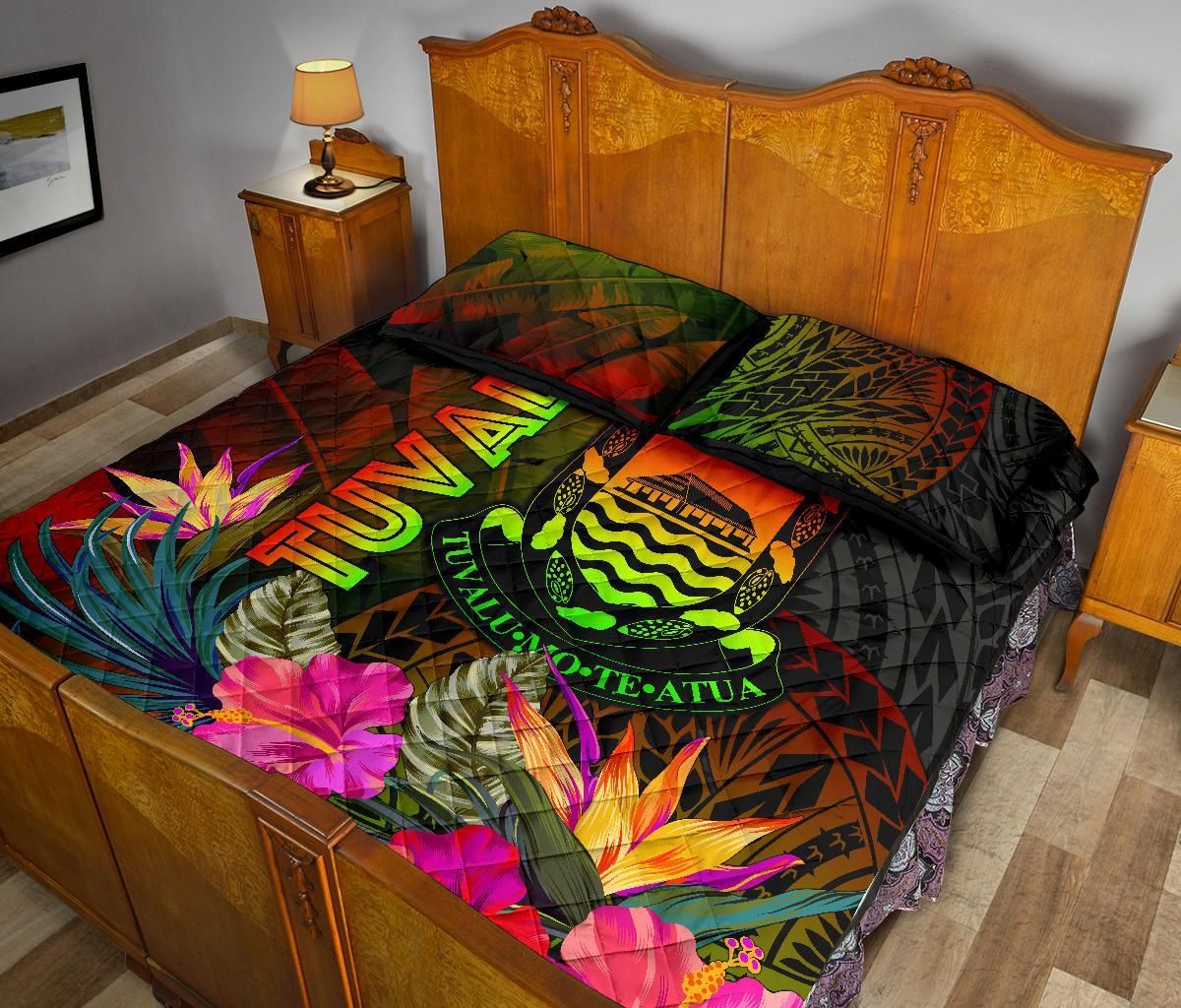 Tuvalu Polynesian Quilt Bed Set - Hibiscus and Banana Leaves