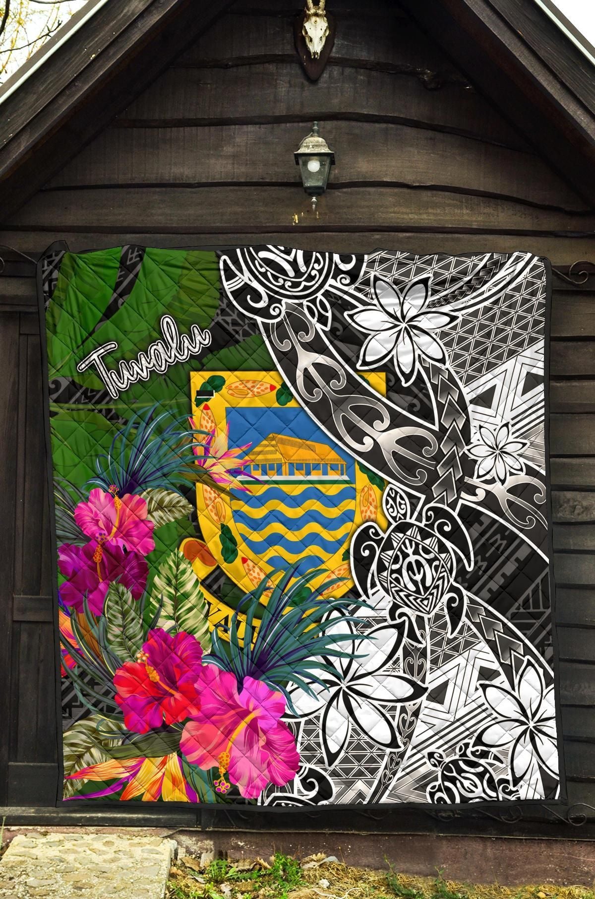 Tuvalu Premium Quilt - Turtle Plumeria Banana Leaf