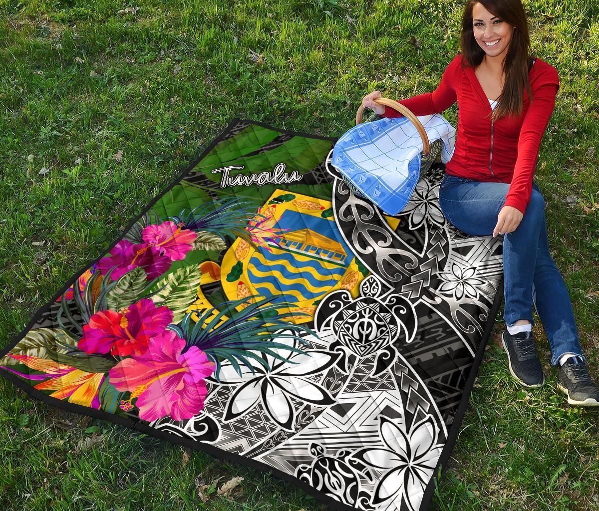 Tuvalu Premium Quilt - Turtle Plumeria Banana Leaf