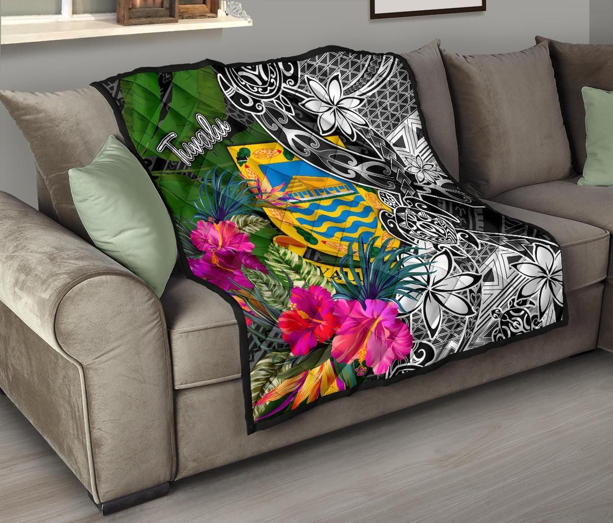 Tuvalu Premium Quilt - Turtle Plumeria Banana Leaf