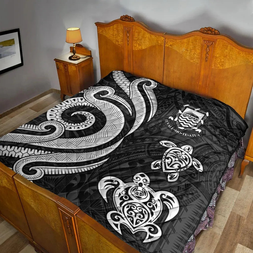 Tuvalu Premium Quilt - White Tentacle Turtle