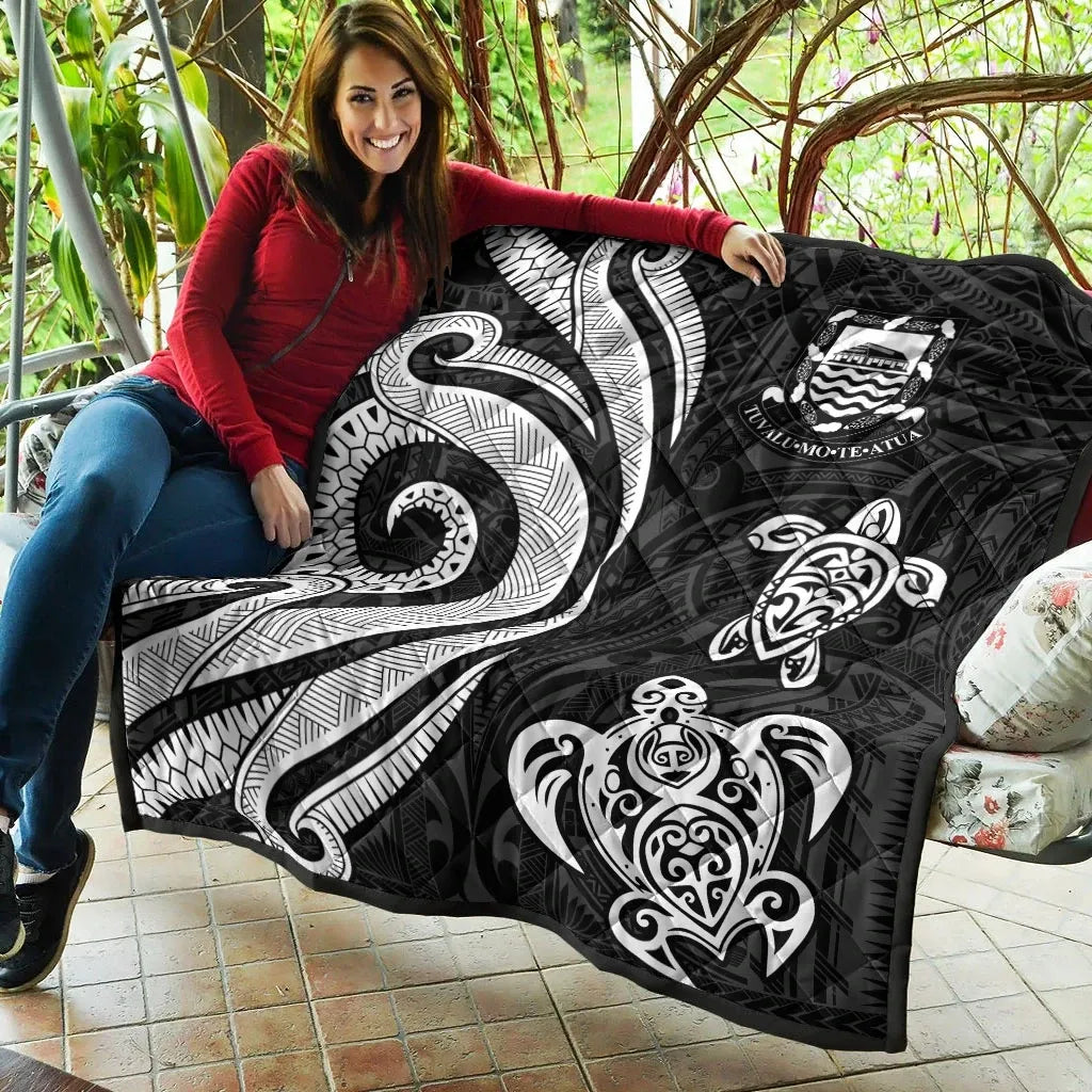 Tuvalu Premium Quilt - White Tentacle Turtle