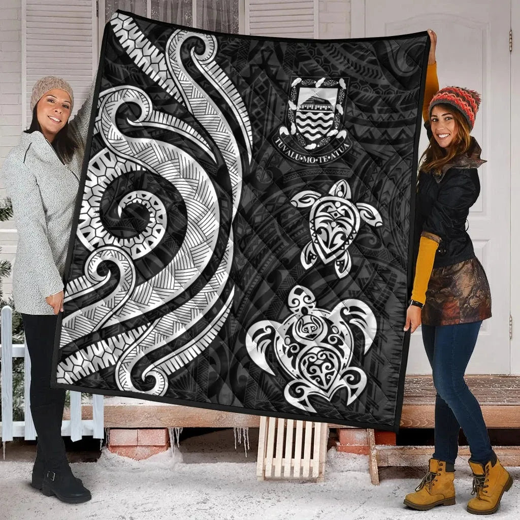 Tuvalu Premium Quilt - White Tentacle Turtle