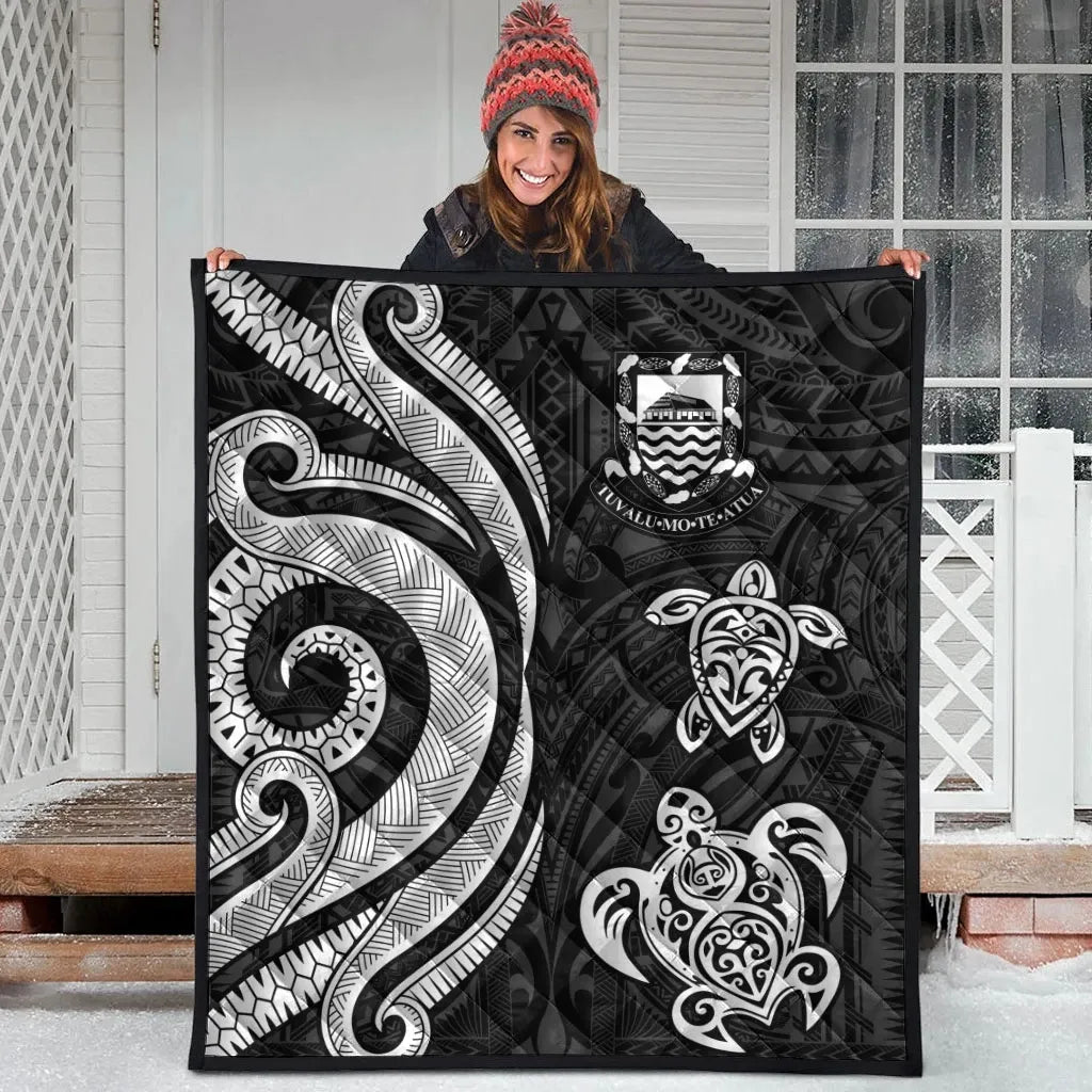 Tuvalu Premium Quilt - White Tentacle Turtle