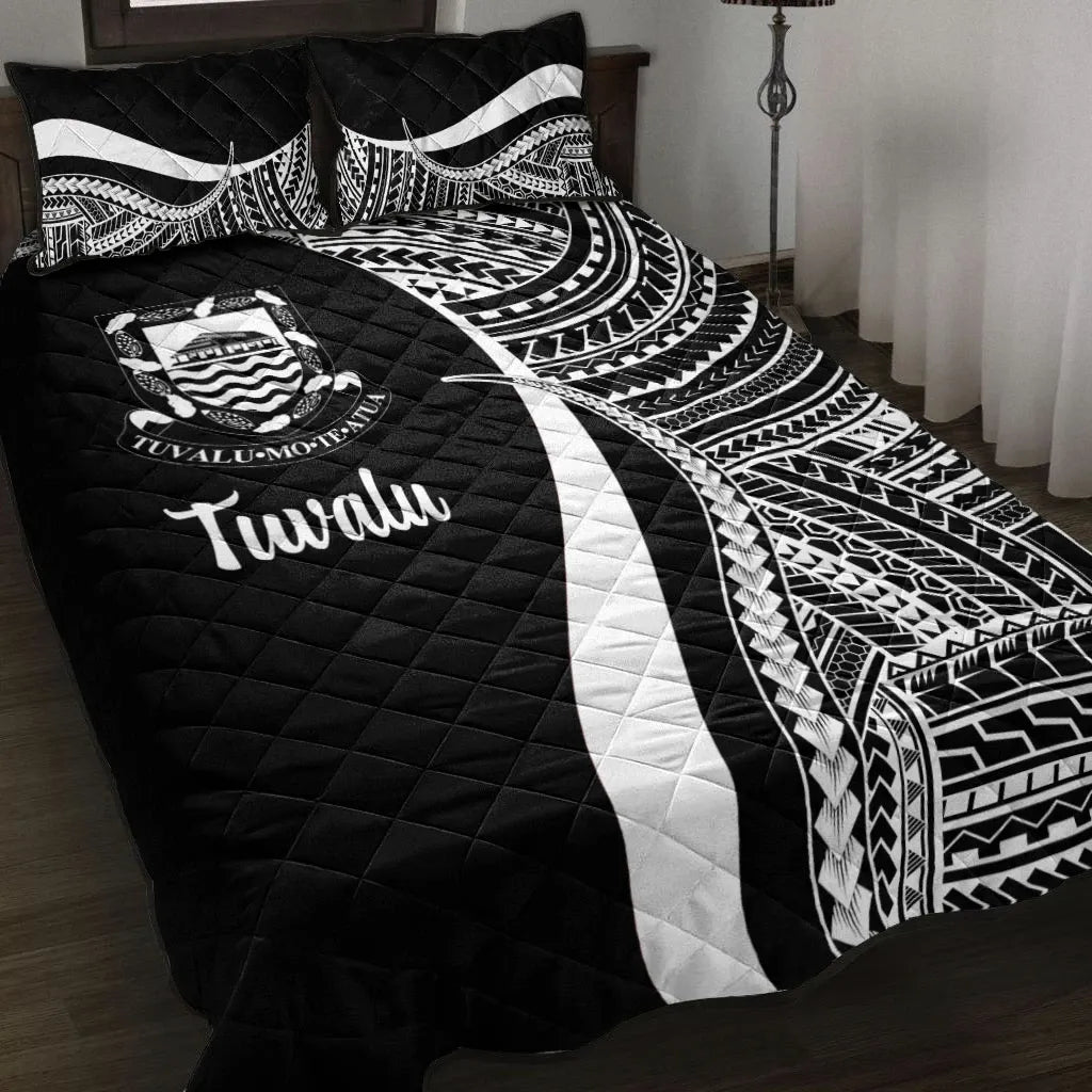 Tuvalu Quilt Bed Set - White Polynesian Tentacle Tribal Pattern