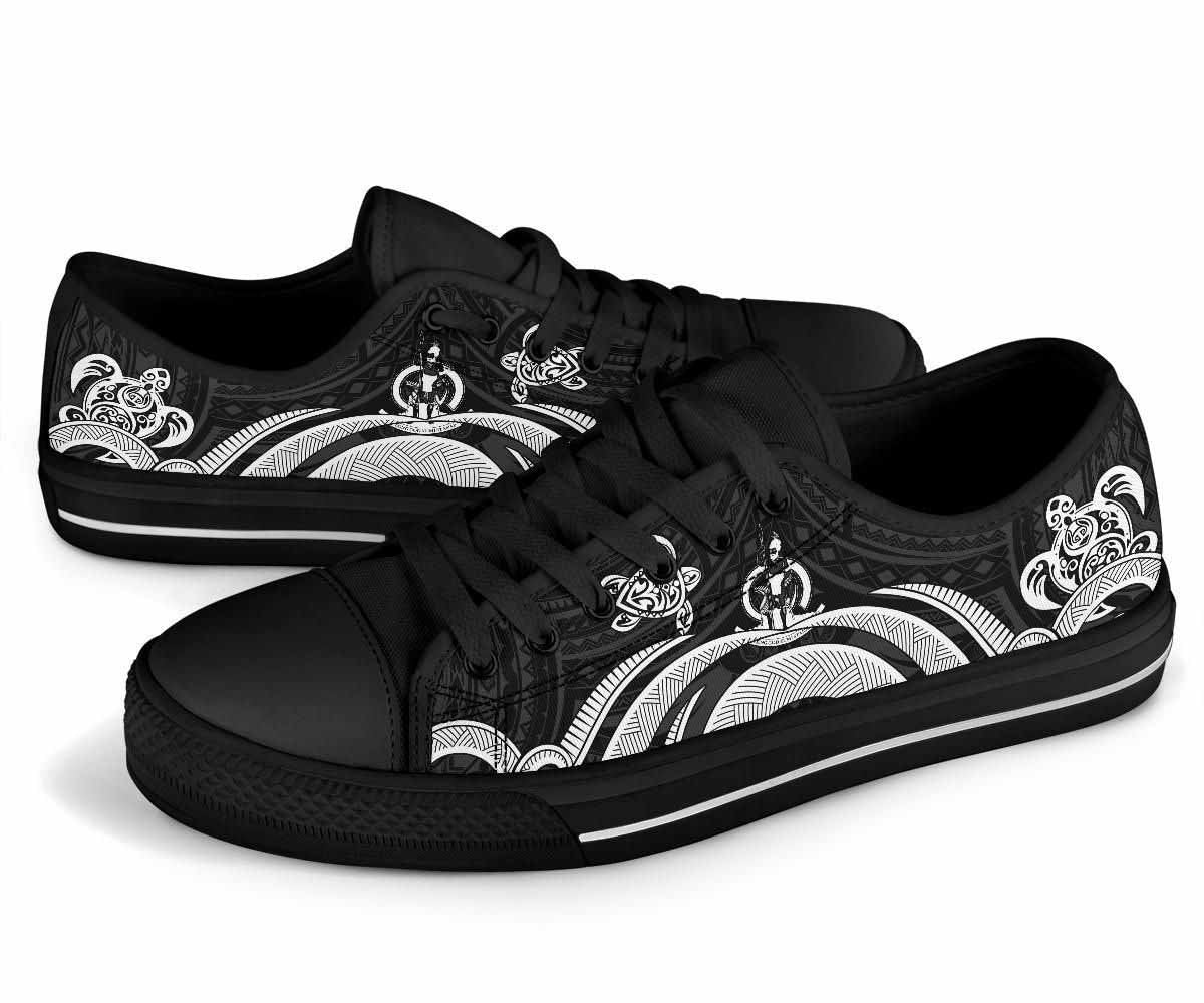 Vanuatu Low Top Canvas Shoes - White Tentacle Turtle