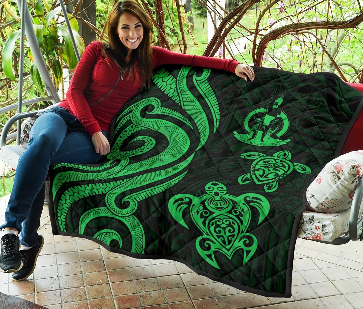 Vanuatu Premium Quilt - Green Tentacle Turtle