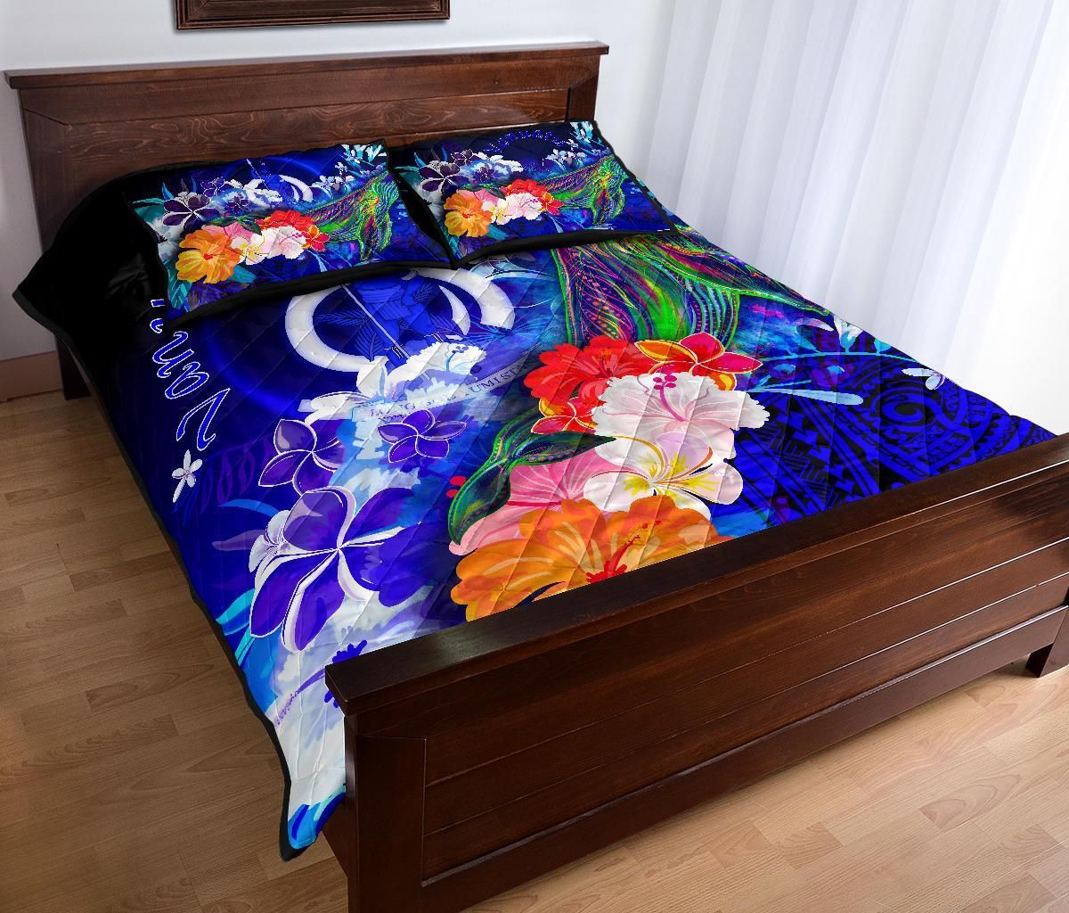 Vanuatu Quilt Bed Set - Humpback Whale with Tropical Flowers (Blue)
