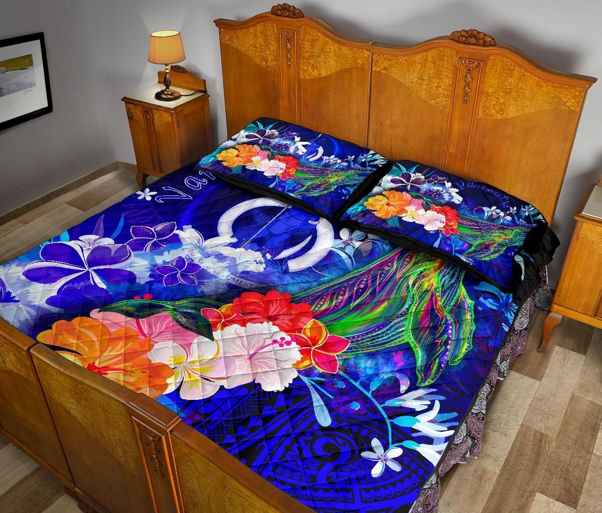 Vanuatu Quilt Bed Set - Humpback Whale with Tropical Flowers (Blue)