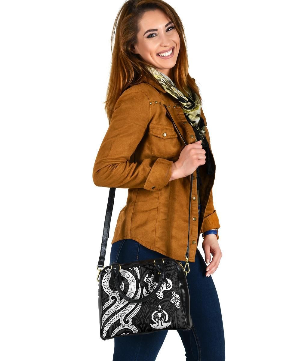 Vanuatu Shoulder Handbag - White Tentacle Turtle