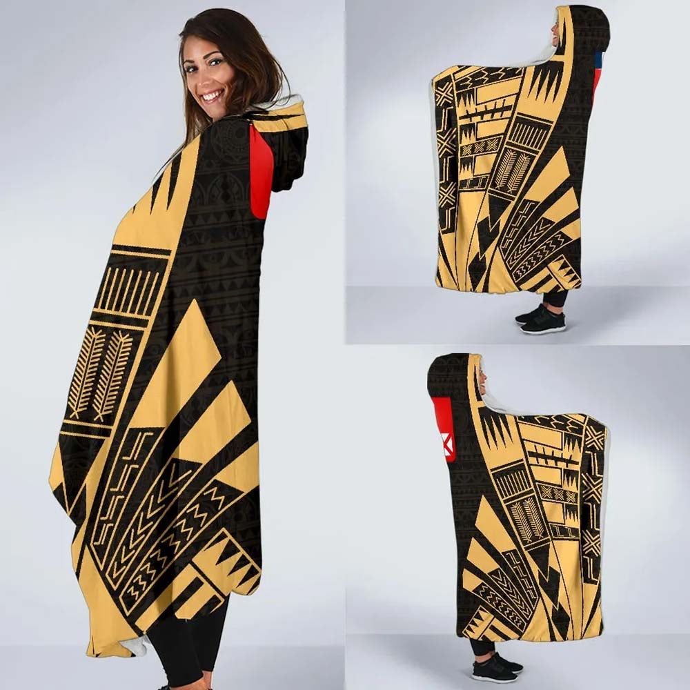 Wallis And Futuna Hooded Blanket - Polynesian Tattoo Gold