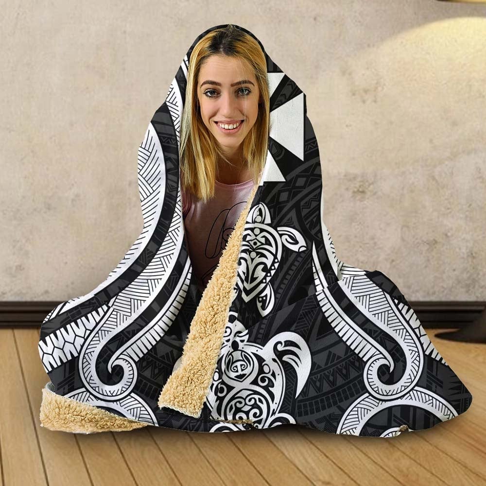 Wallis and Futuna Hooded Blanket - White Tentacle Turtle