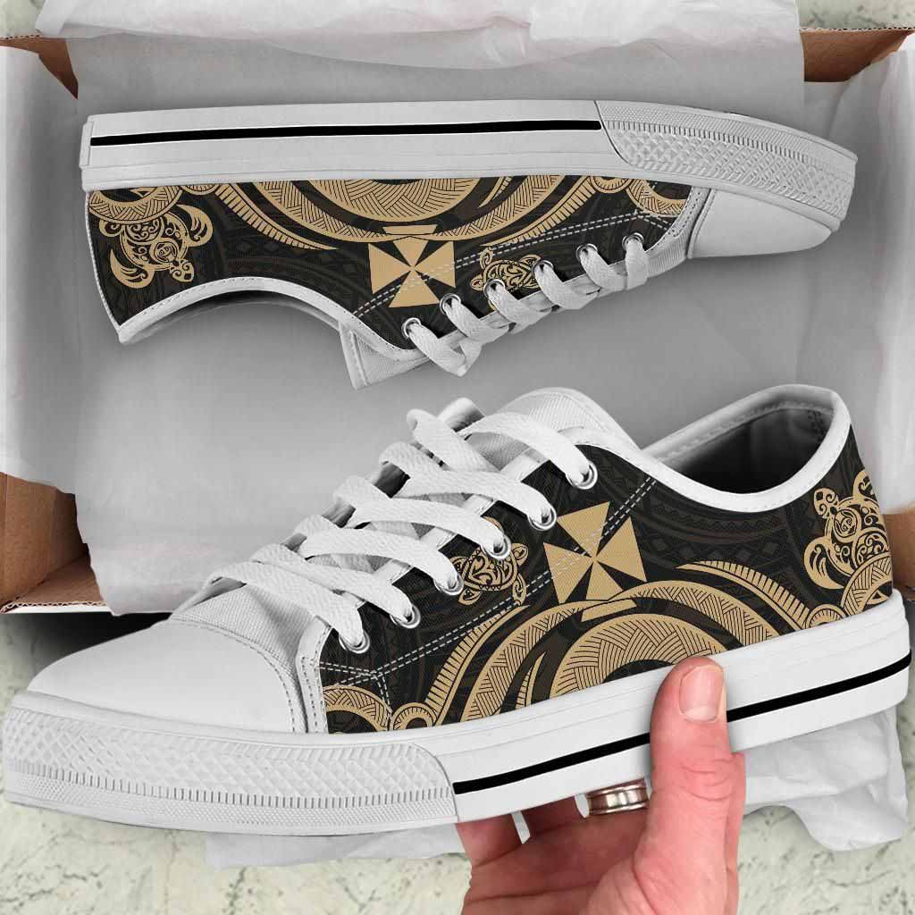 Wallis and Futuna Low Top Canvas Shoes - Gold Tentacle Turtle