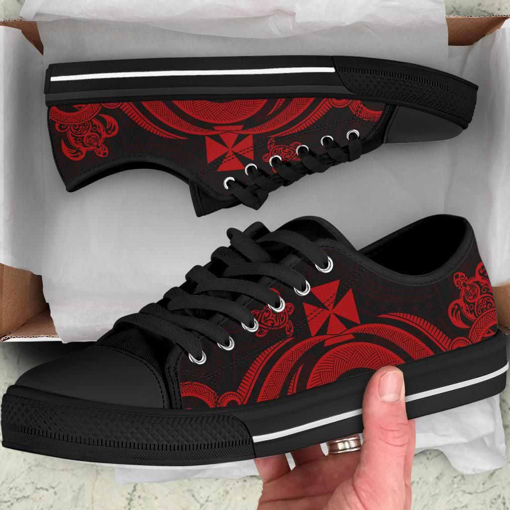 Wallis and Futuna Low Top Canvas Shoes - Red Tentacle Turtle